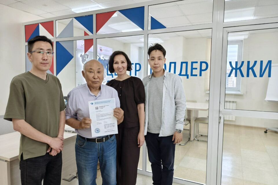 «Хоту-Бакт» получил Евразийский патент на инновационную вакцину против мыта лошадей