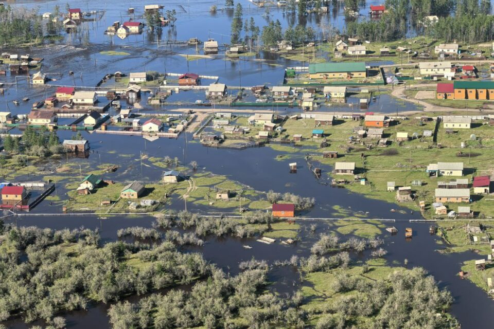 Фото и видео из затопленных поселений Оймяконского района