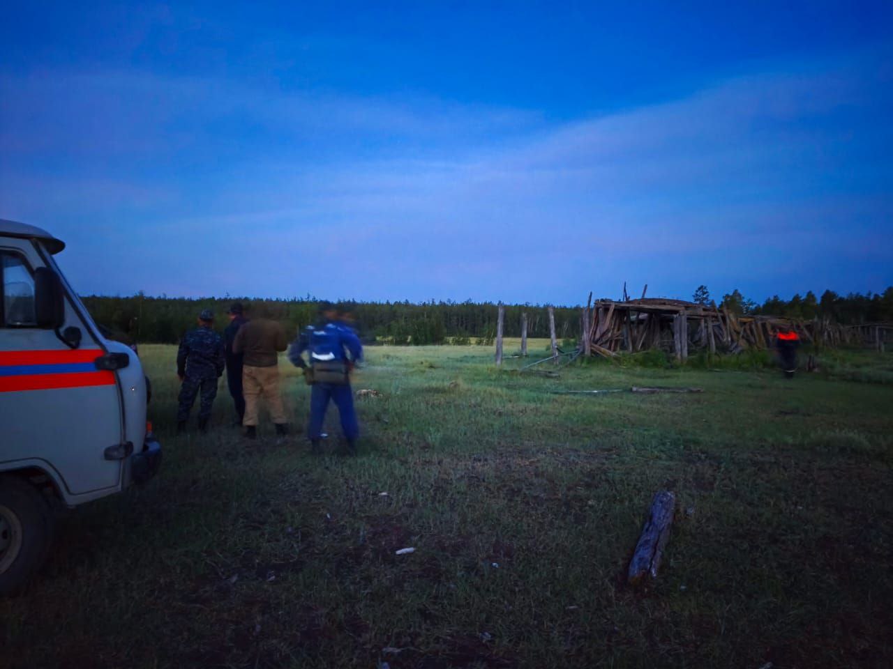 поиски