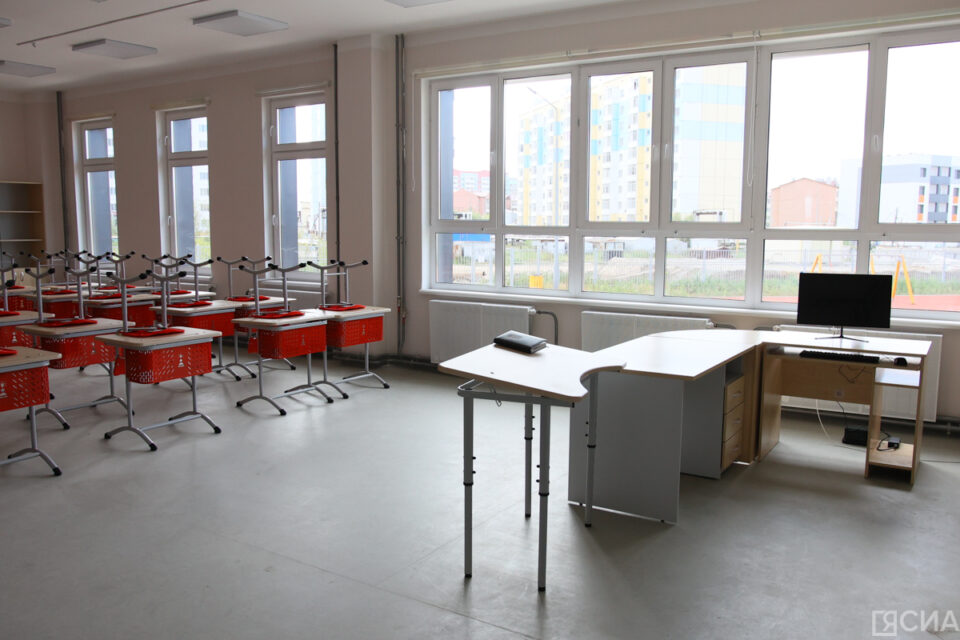 Обществознание исключат из программы восьмых классов