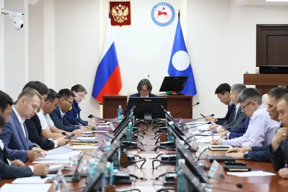Правительство Якутии и АО «РНГ» обсудили развитие сотрудничества
