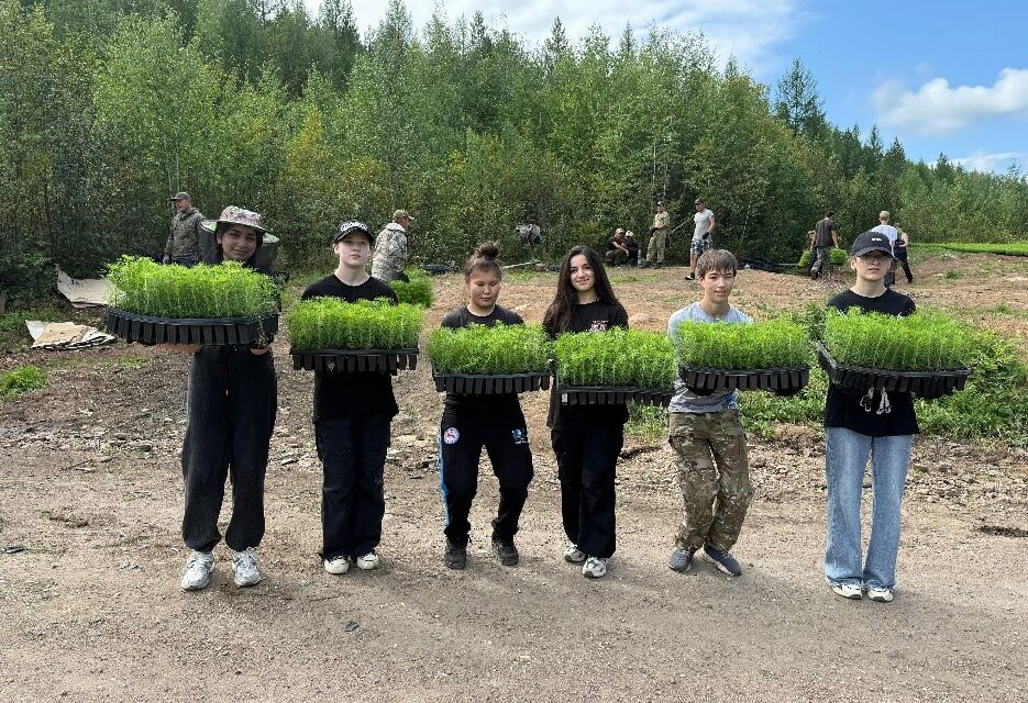 К вершинам экологии: школьное лесничество «Чычыпкаан» завершило летний сезон