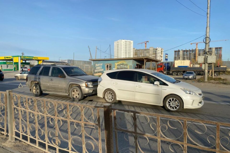 В Якутске за сутки произошло 14 ДТП, пятеро скрылись с мест аварий