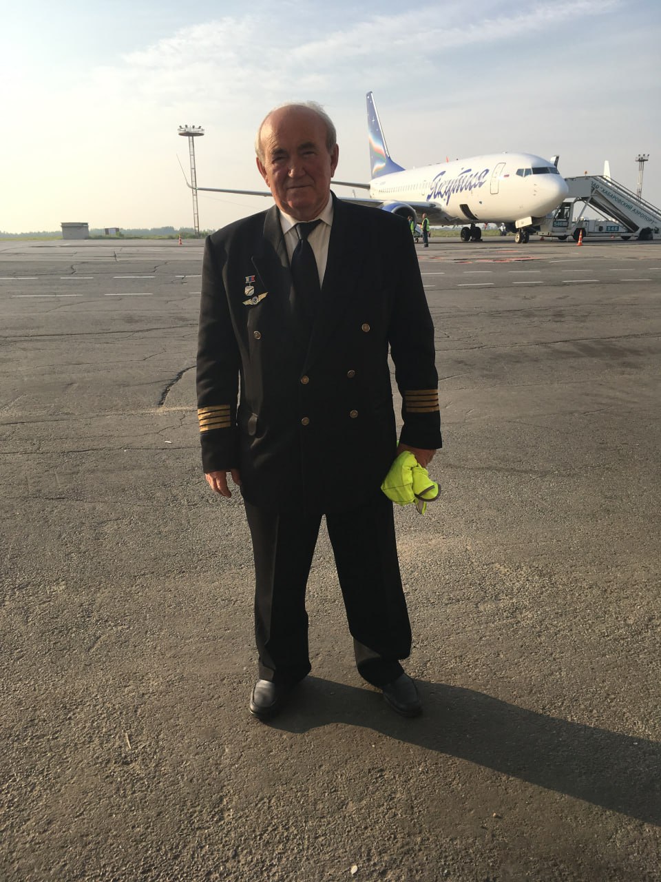 Анатолий Савостин