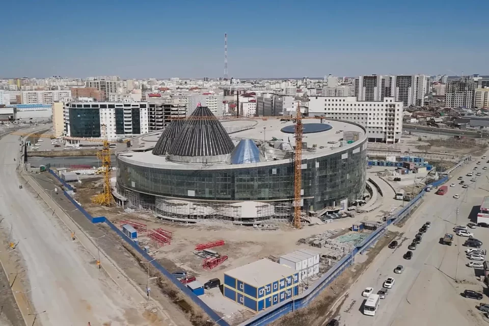 Скорректированы сроки сдачи Арктического центра эпоса и искусств в Якутске