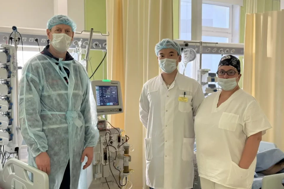 Онкологи Якутии впервые провели процедуру плазмосорбции