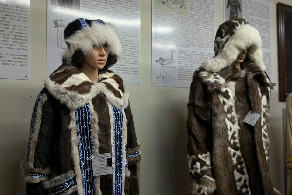 В Якутске открылась выставка, посвященная творчеству двух поколений мастериц