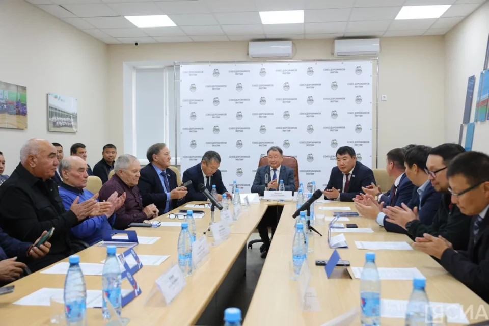 Дорожники Якутии отметили профессиональный праздник