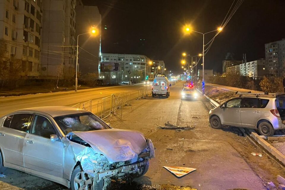 В Якутске пьяный водитель устроил ДТП, пострадали три человека