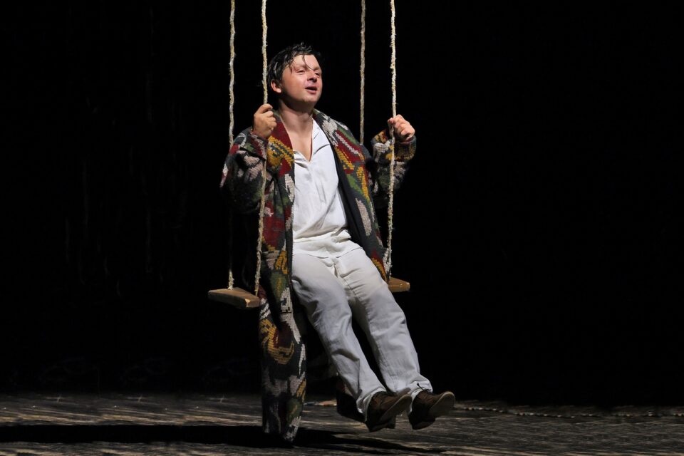 В Русском театре в последний раз сыграют спектакль «TŎTUS»