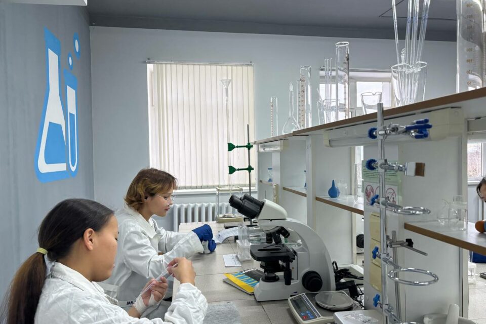 Профессия к аттестату: томпонские школьники получат специальность благодаря «Полиметаллу»