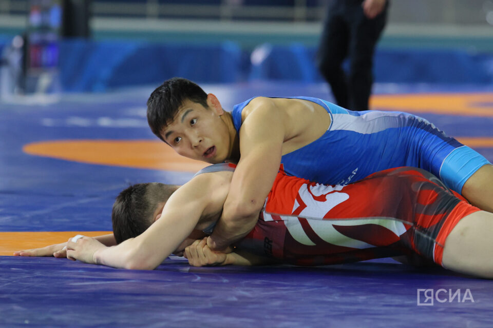 Определены финалисты всероссийского турнира по вольной борьбе Александра Крылова