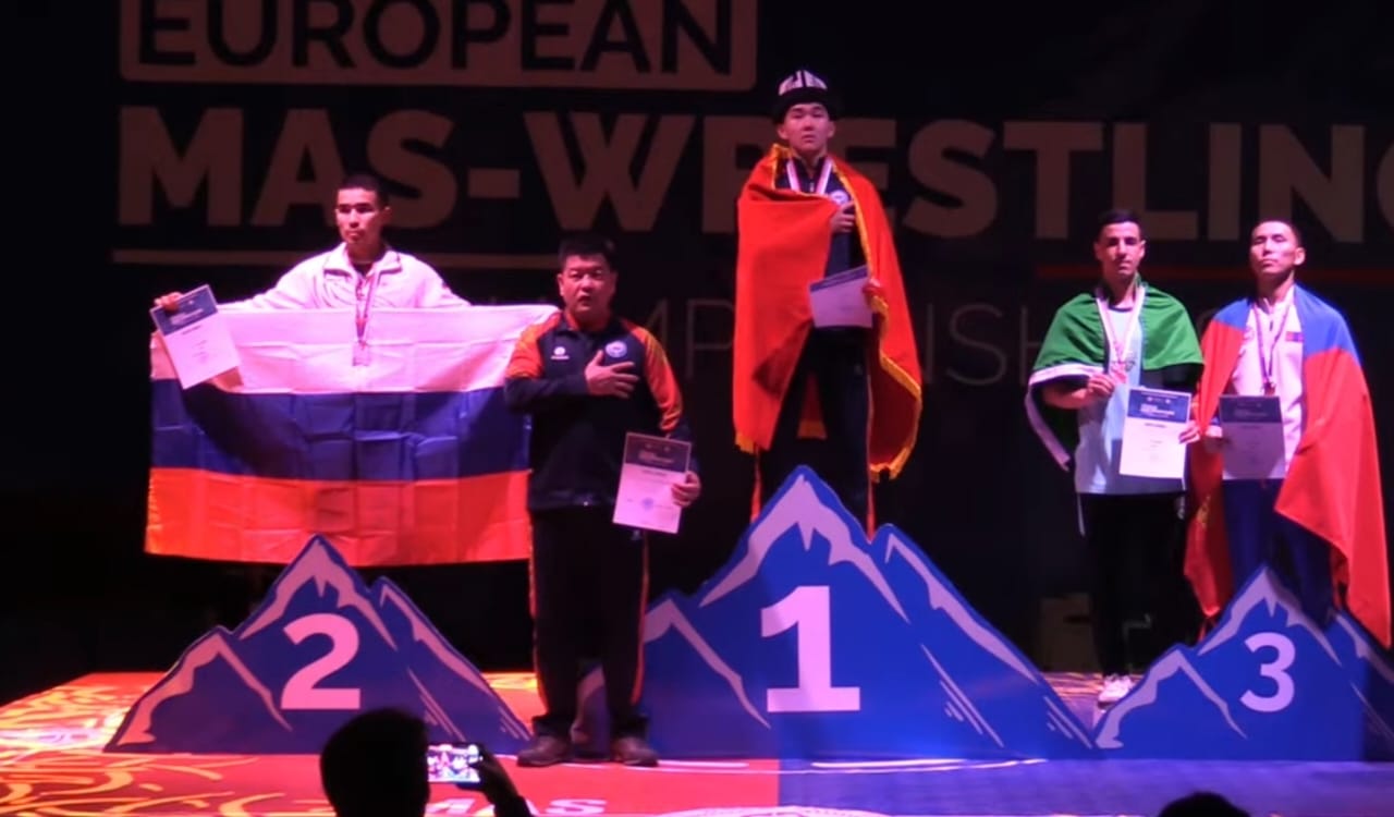 мас-рестлинг