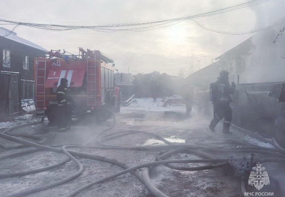 Названа предварительная причина пожара с тремя погибшими в Якутске