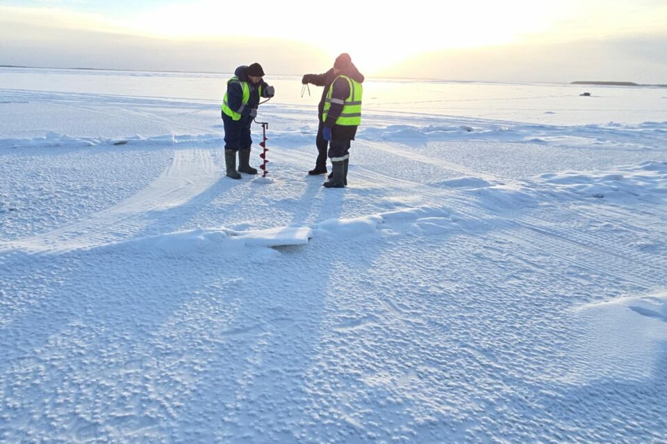 Минтранс Якутии проверил подготовку ледовой переправы Хатассы – Павловск