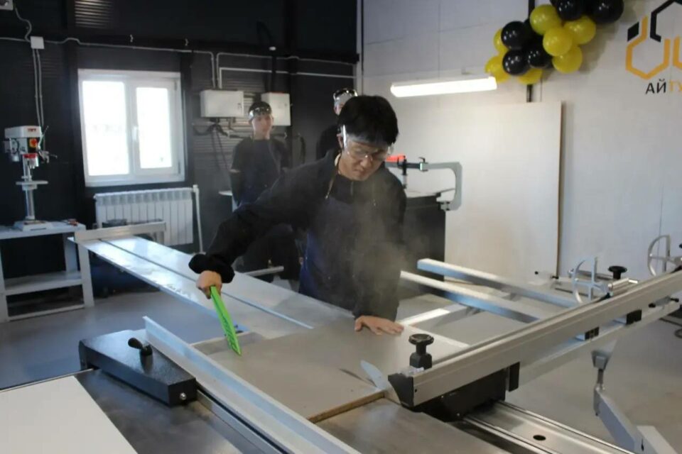 Учебно-производственный комплекс открыли в Октемской школе