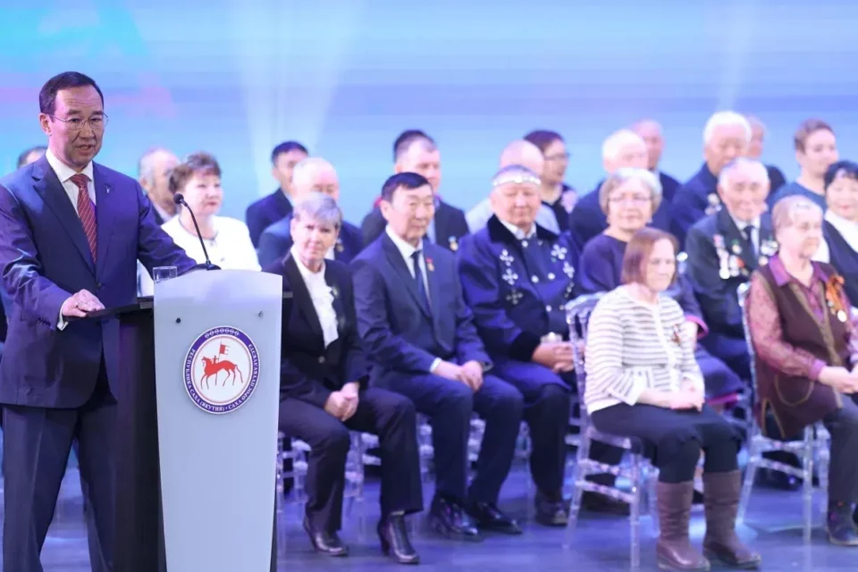 На поддержку ветеранов труда в Якутии направят более 4 млрд рублей