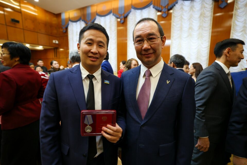 Министр Якутии Петр Шамаев отмечен медалью «За отвагу»