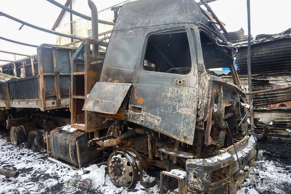 Четыре самосвала сгорели в Серебряном Бору Нерюнгринского района