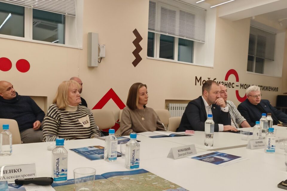 Ключевые промышленные компании Магадана обсудили логистику с «Железными дорогами Якутии»