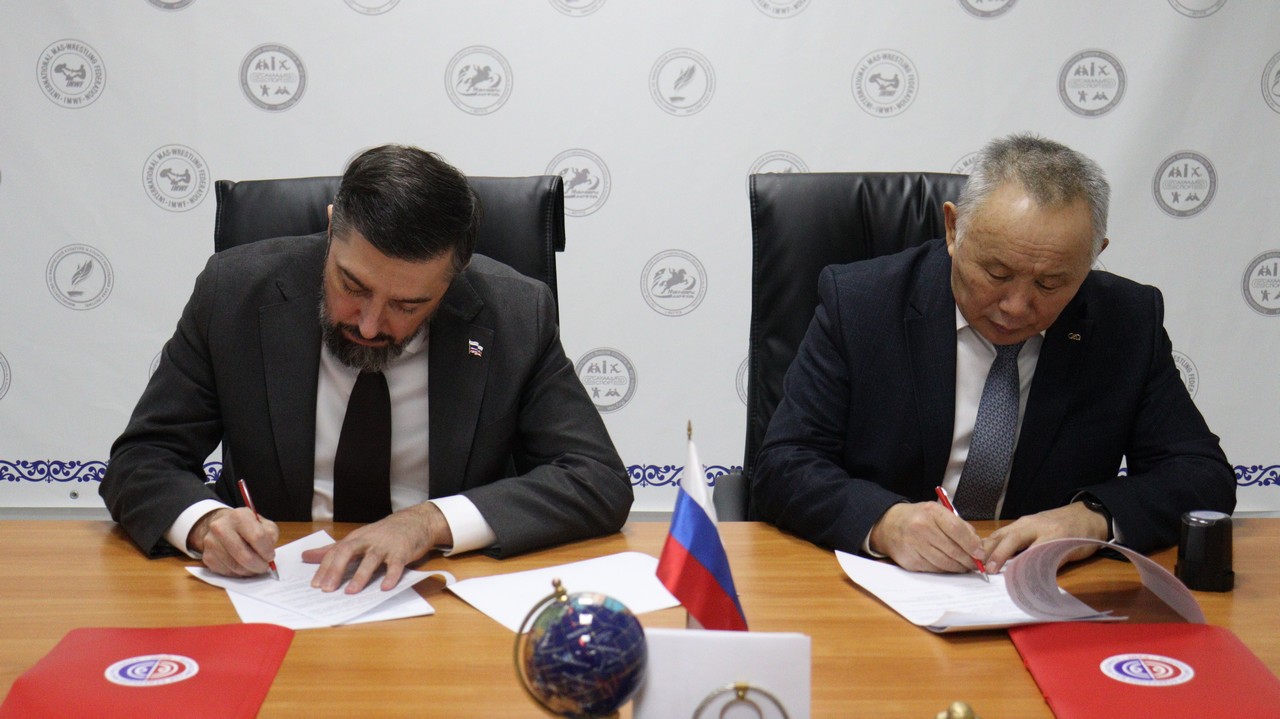 мас-рестлинг