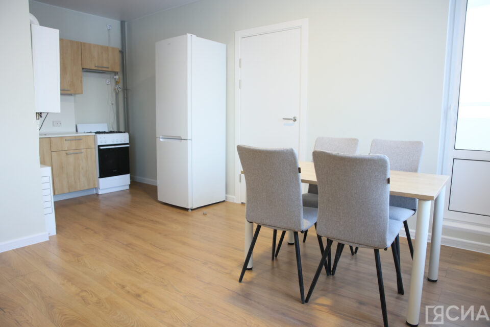 В Якутске специалистам передали ключи от доступного арендного жилья