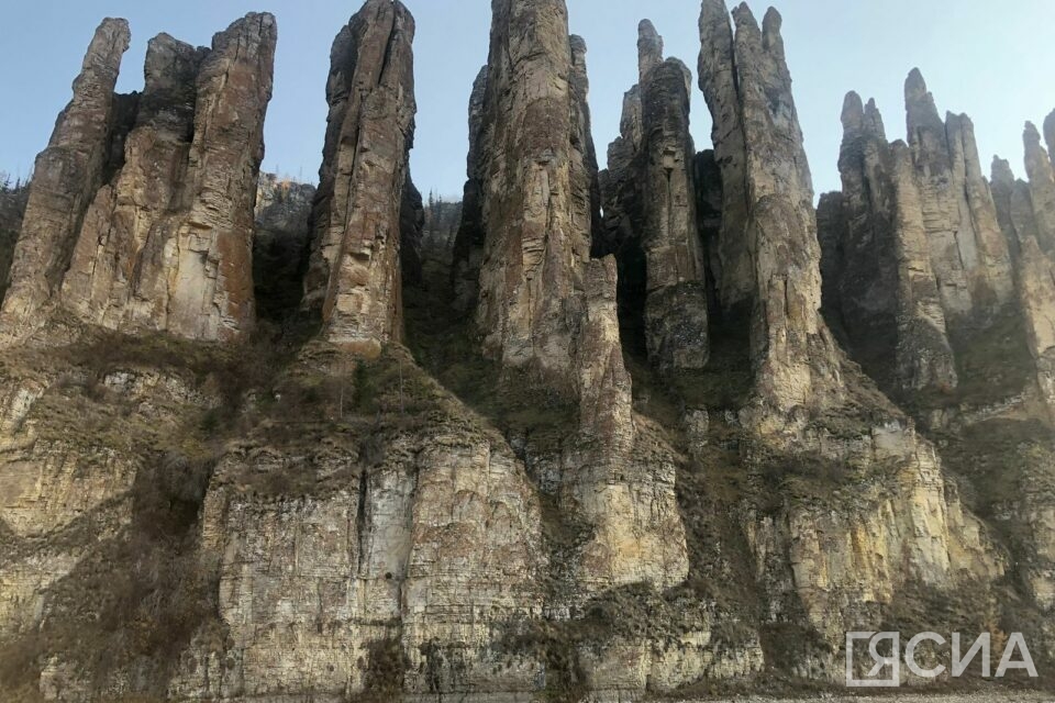 В Якутии появится новый туристический маршрут на Синских столбах