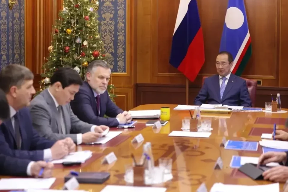 «Саханефтегазсбыт» полностью обеспечил завоз нефтепродуктов в отдаленные населенные пункты Якутии