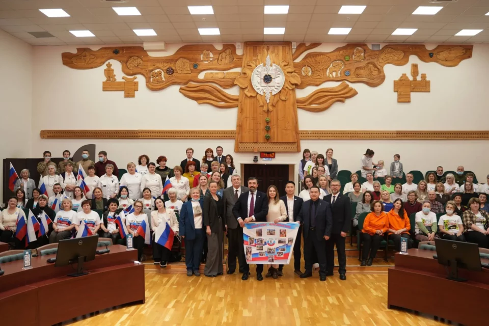 В Якутии открылся форум добровольцев, оказывающих помощь участникам СВО и их семьям