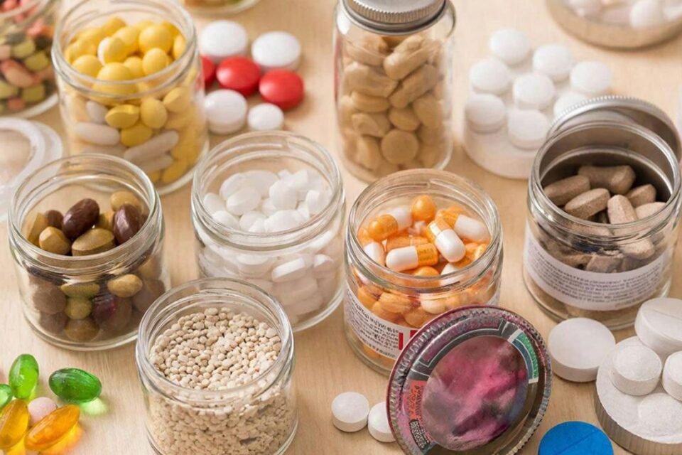 Врачи будут официально прописывать БАДы пациентам