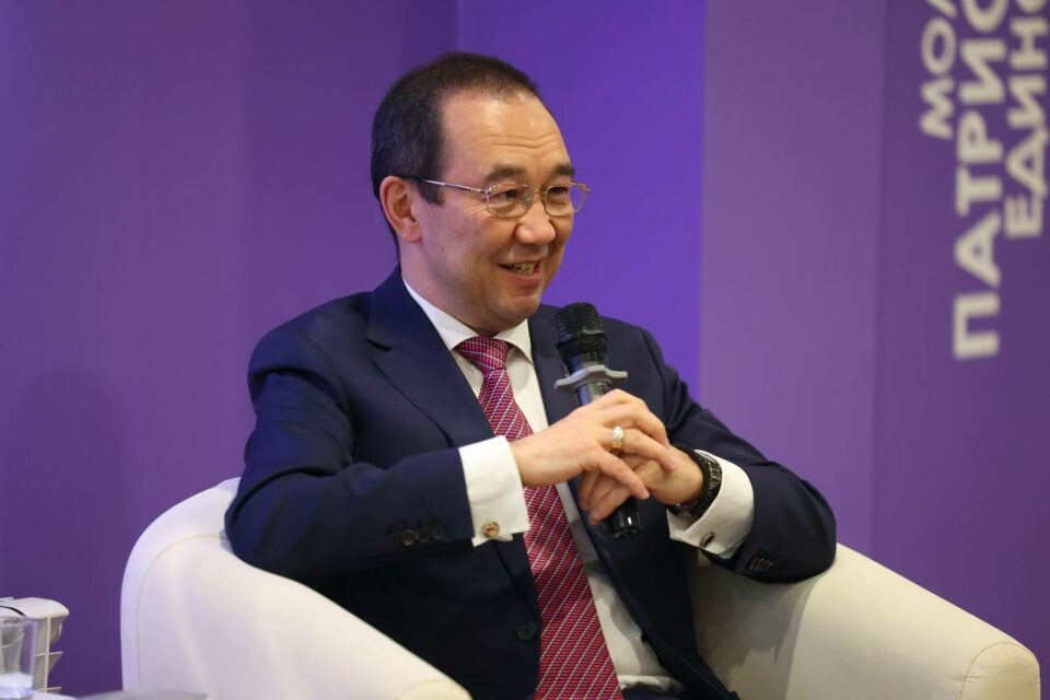 Айсен Николаев: «Новая стратегия развития Дальнего Востока нацелена на повышение уровня жизни»