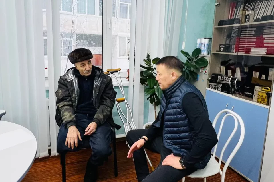 Семье участника СВО оказали оперативную помощь в Нижнем Куранахе