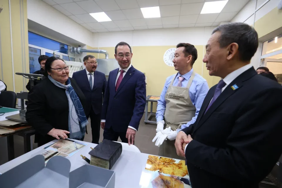 ИИ учится исполнять Олонхо. В Якутии запустили уникальный проект «Истиҥ»