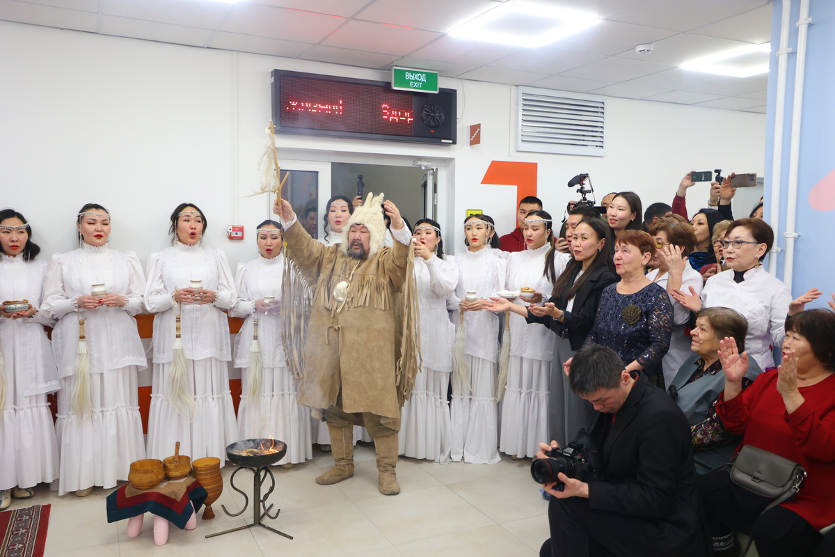 новая поликлиника в Амге