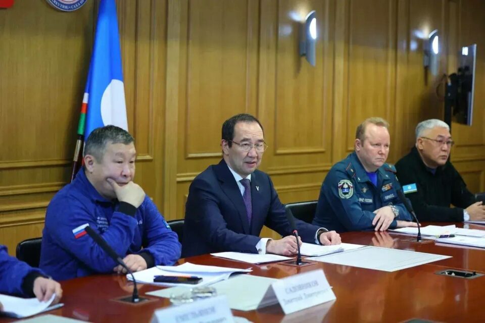 Глава Якутии провёл заседание КЧС по вопросам отопительного периода и пожарной безопасности