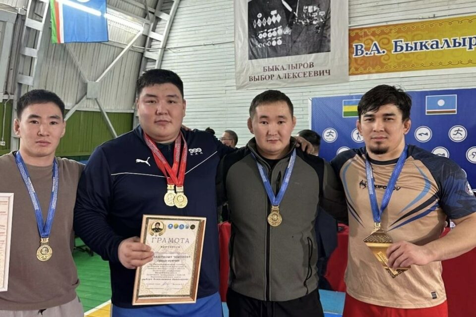 На турнире Выбора Быкалырова по хапсагаю определили новых абсолютных чемпионов