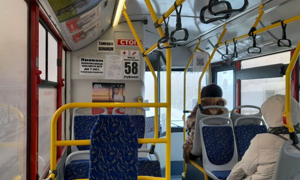 Директор «Союз Авто» объяснил, почему в автобусах Якутска нельзя платить за проезд переводом