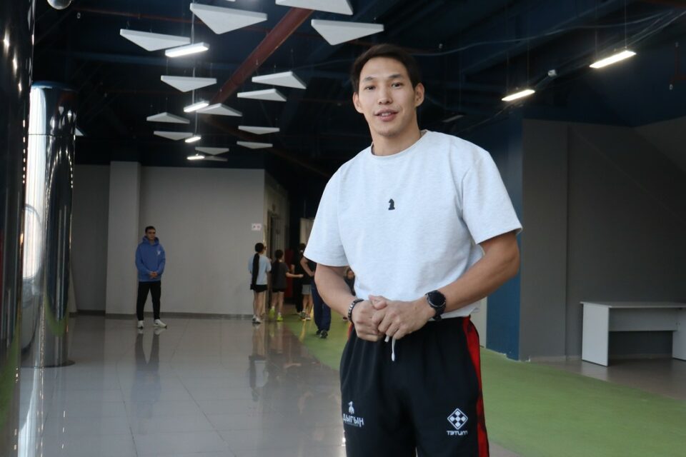 «Отец всегда нам служит примером». Многоборец Яков Дмитриев — о семье и Играх Дыгына