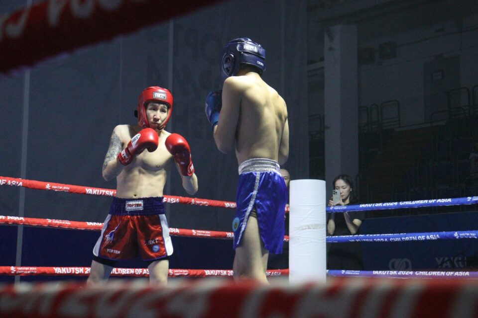 Кикбоксеры Якутии завоевали семь золотых медалей чемпионата Дальнего Востока