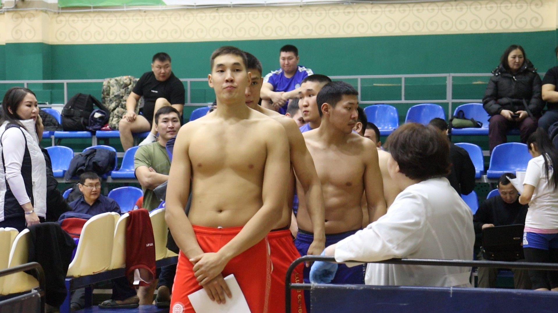 мас-рестлинг