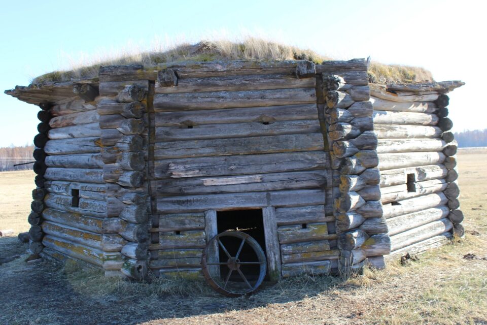В Якутии пройдет телемарафон по сбору средств на восстановление памятника архитектуры