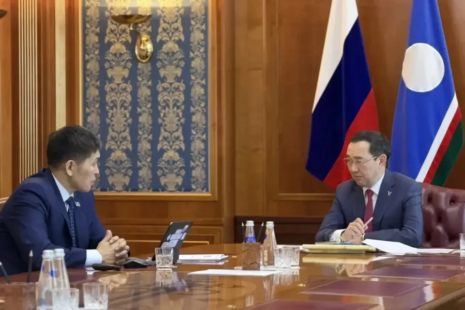 Айсен Николаев провёл совещание по реализации проекта Межвузовского кампуса в Якутске