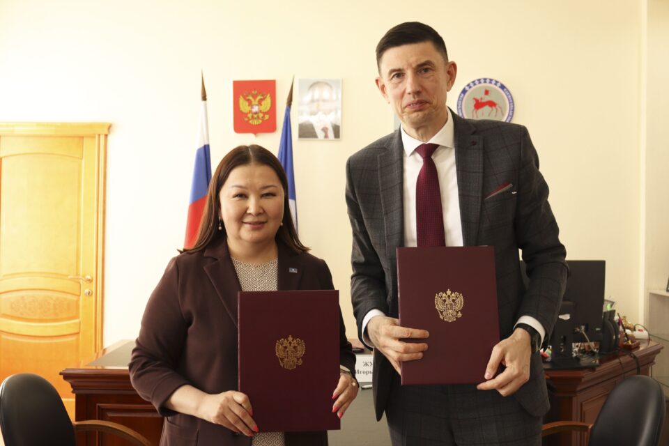 Минобрнауки Якутии и ВДЦ «Смена» подптсали соглашение о сотрудничестве