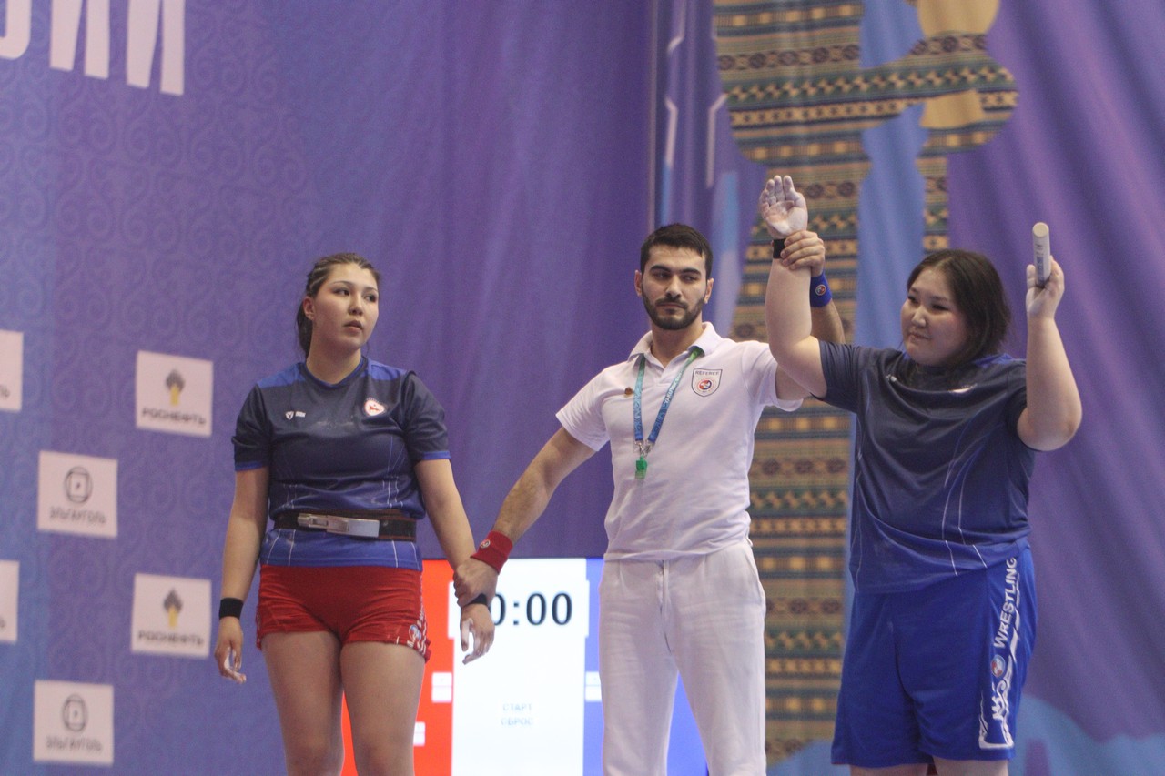 мас-рестлинг