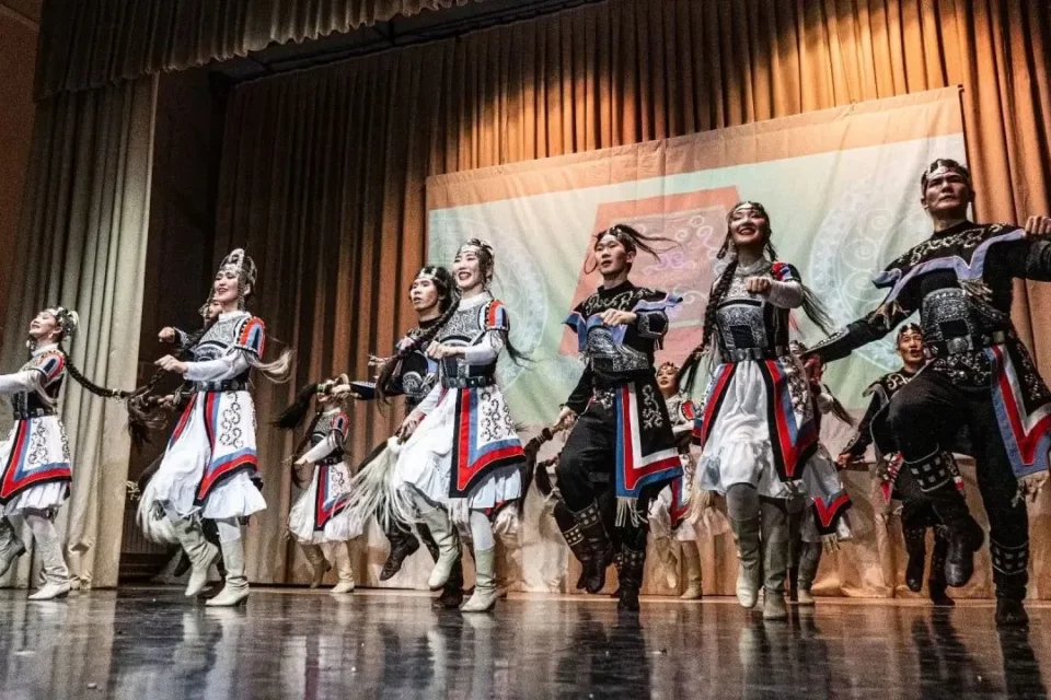 Национальный театр танца Якутии выступит в Сибири, Забайкалье и Бурятии