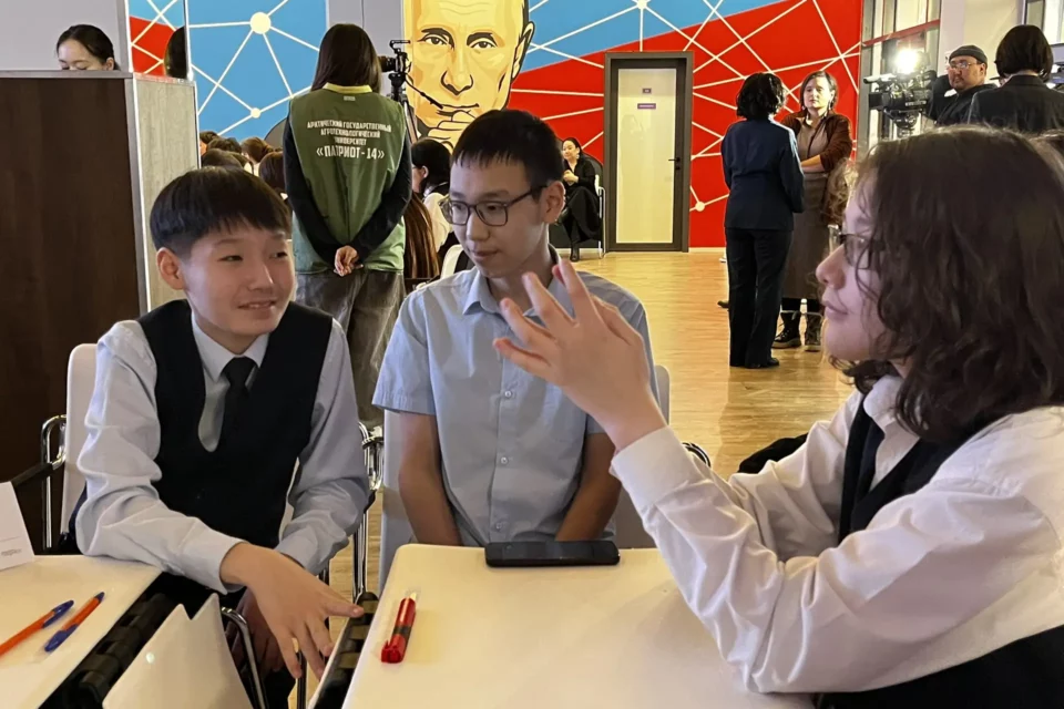 В День воссоединения Крыма с Россией в Якутске прошел молодежный марафон