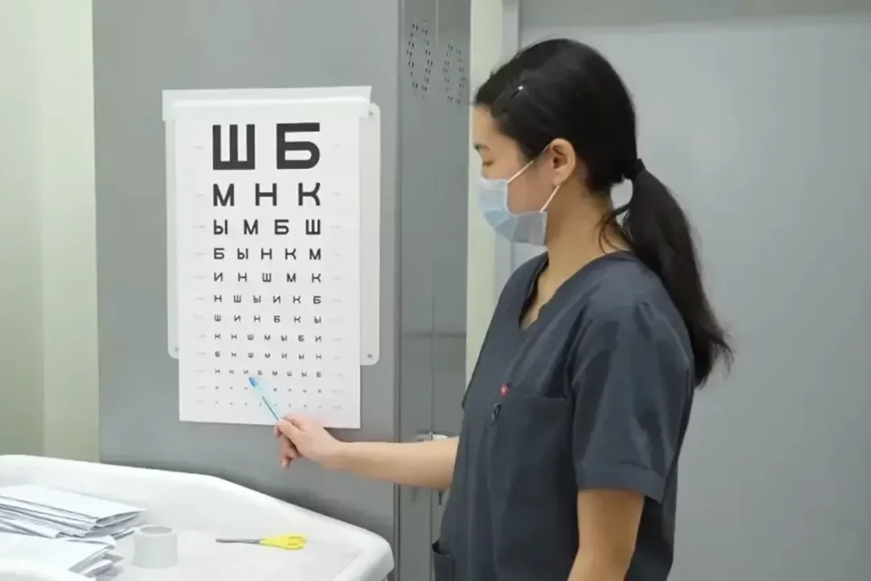 Более 300 операций провели мобильные офтальмологи в вилюйской группе районов Якутии
