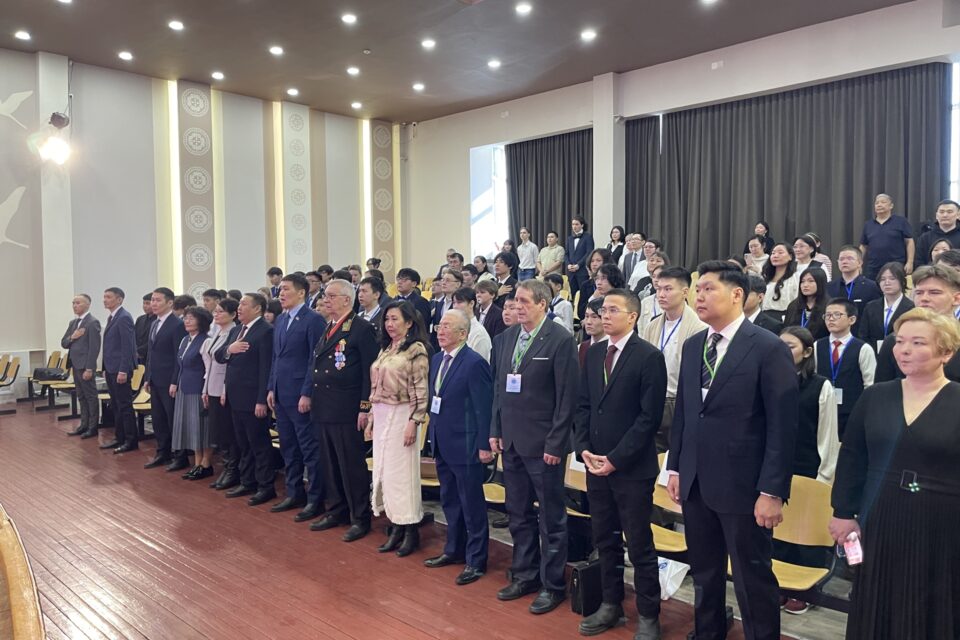 Межрегиональный конкурс «Будущий дипломат» стартовал в Якутии