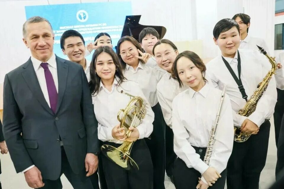 Высшая школа музыки поздравила Юрия Трутнева с 70-летием