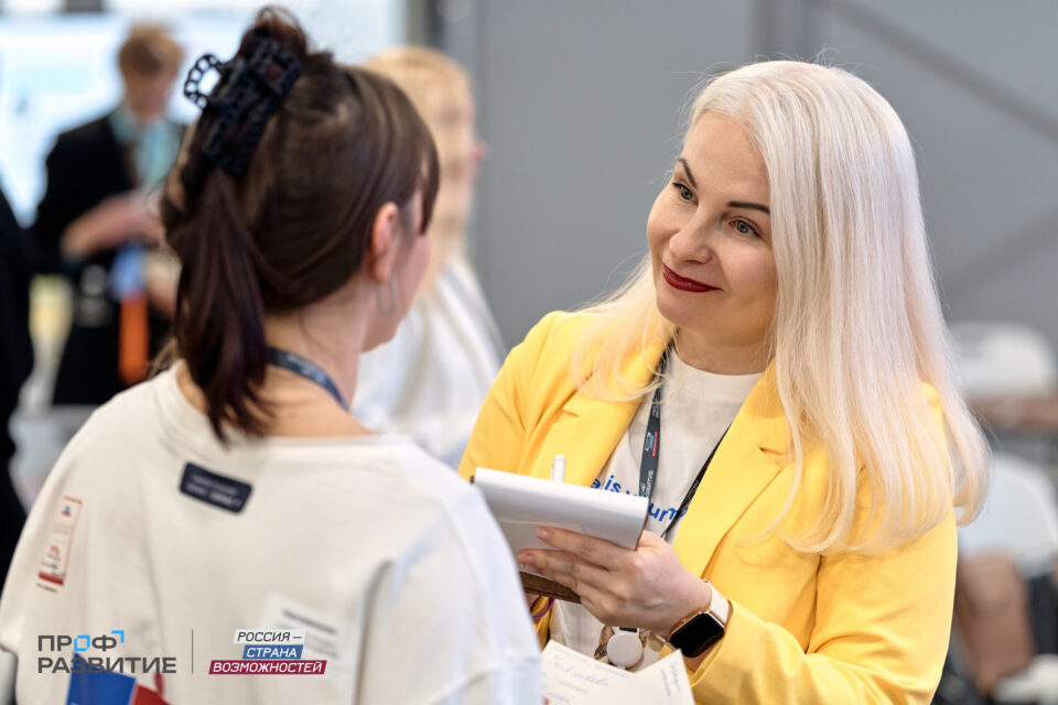 Стажировки, обучение и карьерную поддержку предлагает молодежи Якутии проект «Профразвитие»